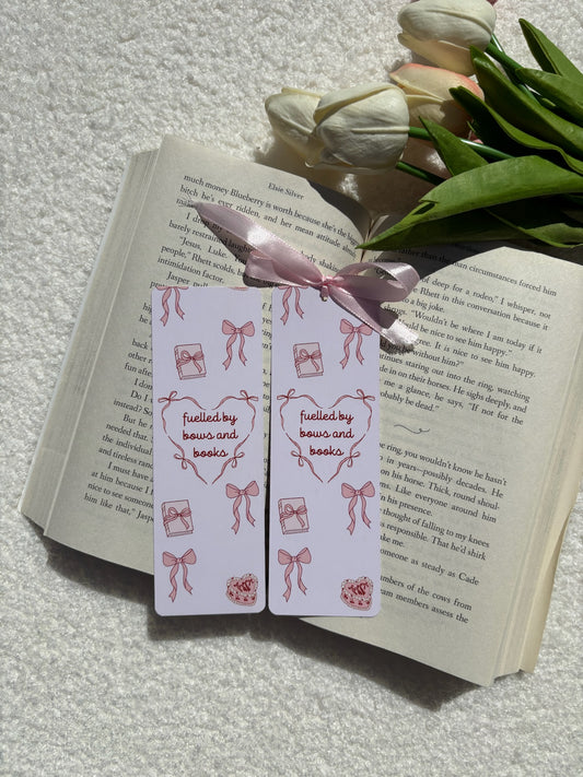 Books & Bows Bookmark